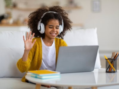 remote-learning A boy and a girl read book